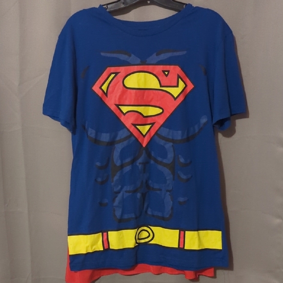Superman Graphic T-Shirt with red cape- Blue - Picture 1 of 6